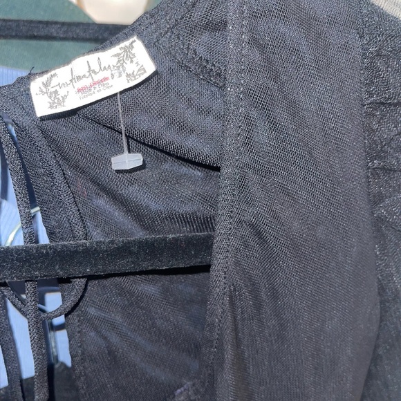 ✨NWOT Free People Rain Crop✨ - Picture 4 of 4